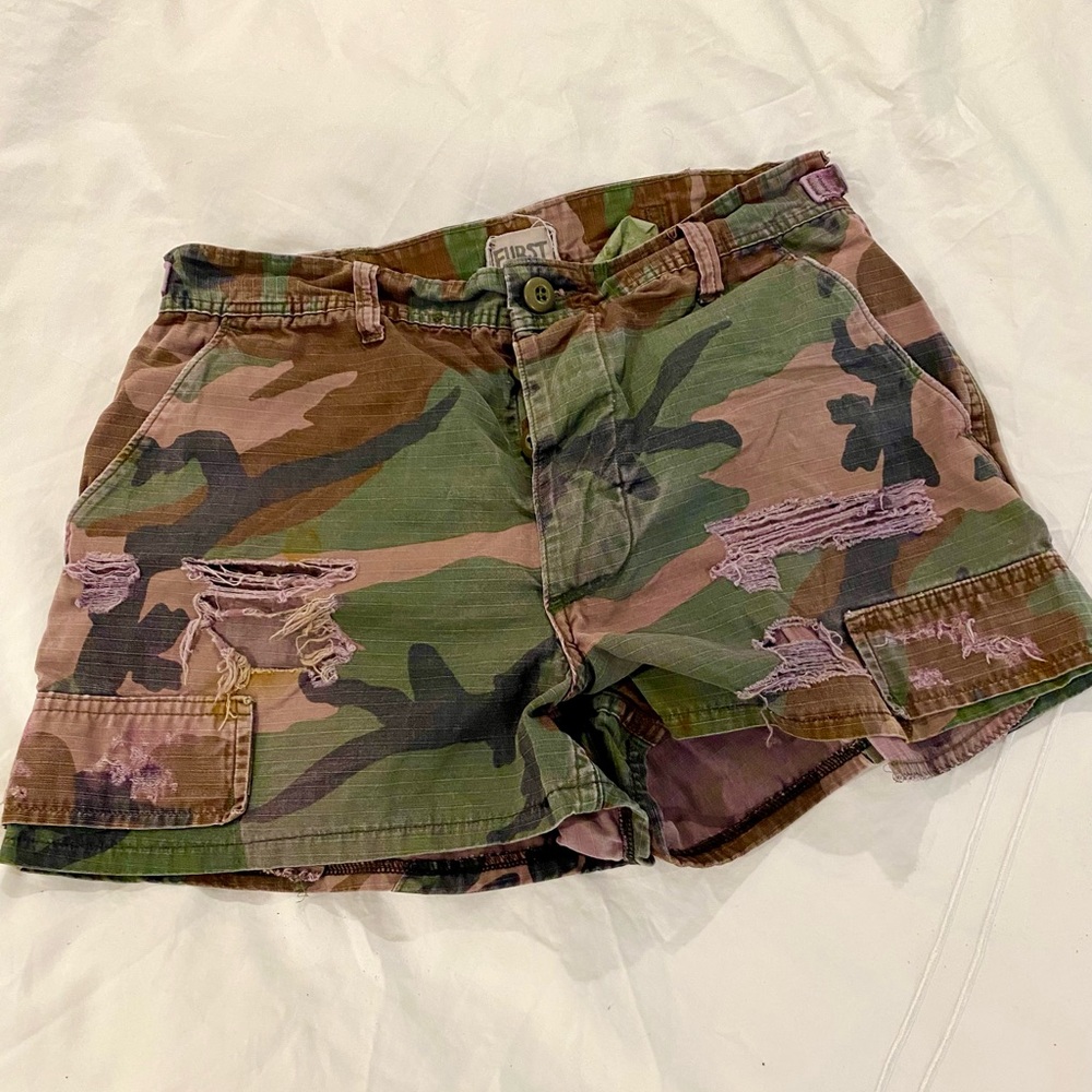 BNWT LF Vintage Furst of a kind Overdyed camo shorts Sz 27 approx